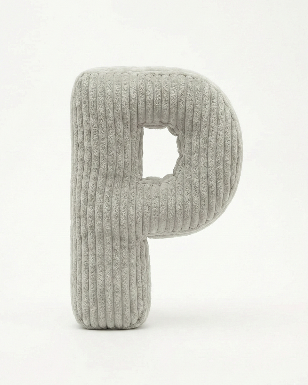 Design Buchstaben-Kissen „P“